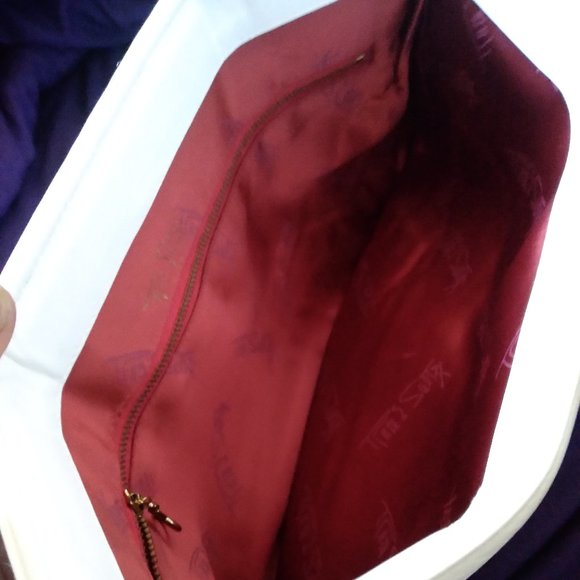 Ruth E. Saltz Vintage White Leather Clutch | 13" x 8" - Picture 3 of 5